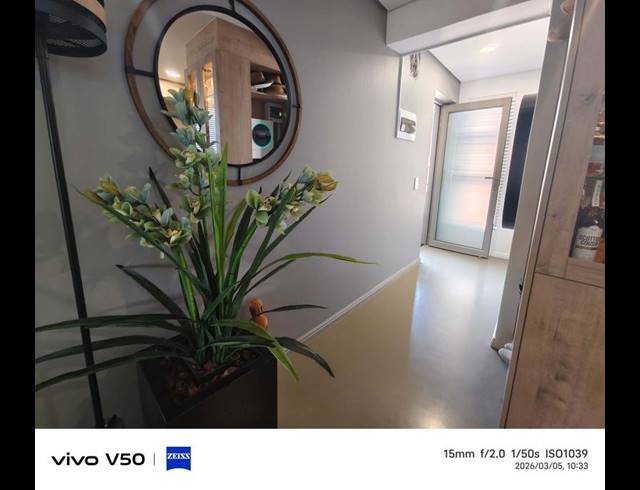 2 BEDROOM APARTMENT FOR SALE IN ISLAND VIEW